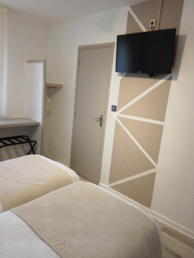 Logis Drom'Sud Hotel Donzere ภายนอก รูปภาพ